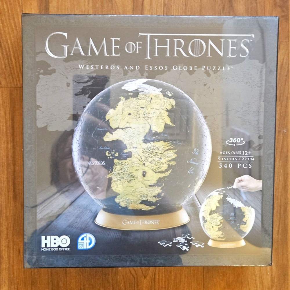 NWT Game of Thrones Globe Puzzle